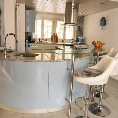 Apartamento Spitzhorn Nr- 1 Appartement-fewo- Dusche- Wc- 2 Schlafraeume 4-bettwohnung By Interhome