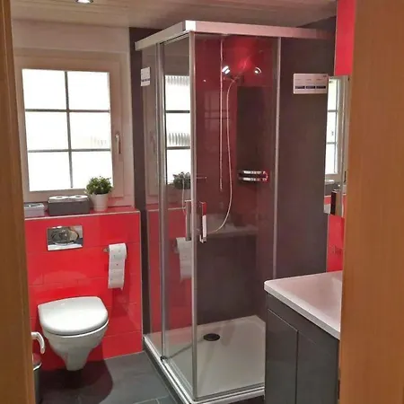 Spitzhorn Nr- 1 Appartement-fewo- Dusche- Wc- 2 Schlafraeume 4-bettwohnung By Interhome شقة Gsteig